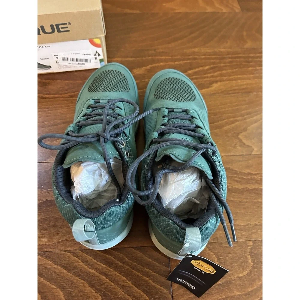 Vasque women breeze